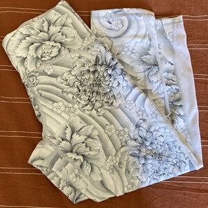 Lululemon RARE Twine Floral Wunder Under Cropped Leggings Sz 8